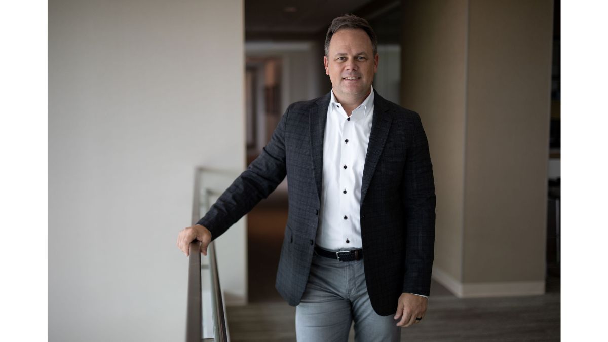 dd domain knowledge into GenAI workflows to fine-tune LLMs