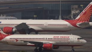 Delhi airport has issued an advisory for flyers, requesting them to contact airlines before traveling (Image/Reuters)