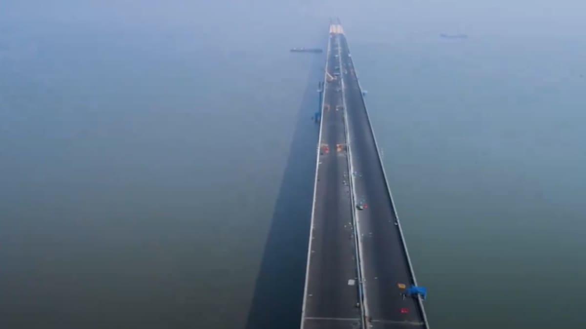 Mumbai Trans Harbour Link project, Mumbai Trans Harbour Link project explained, what is the Mumbai Trans Harbour Link project, MMRDA, Bridge, India's longest bridge, Highway construction, Navi Mumbai, Mumbai, Mumbai traffic,Mumbai Trans Harbour Link, MTHL, Sewri Nhava Sheva link road, MTHL Toll, Trans harbour link, Mumbai Trans Harbour Link Bridge, Mumbai Trans Harbour Sealink, Mumbai Trans Harbour Sealink latest news, Mumbai sealink, MMRDA, MMRDA news, Atal Bihari Vajpayee Sewri-Nhava Sheva Atal Setu, infrastructure, Mumbai Trans Harbour Link inauguration, Mumbai Trans Harbour Link PM Modi, PM Modi, Prime Minister Mumbai,, Narendra Modi Mumbai Trans Harbour Link, Modi Mumbai Trans Harbour Link, Mumbai Trans Harbour Link launch date, Mumbai Trans Harbour Link January 12