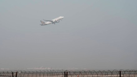 Flights delay update, Delhi flights update, Flights delay in India, Fog alert, Airline delay, Delhi airport flights, Indian flights delay, Indian fights update Flights delay update, Delhi flights update, Flights delay in India, Fog alert, Airline delay, Delhi airport flights, Indian flights delay, Indian fights update