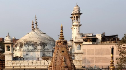 Gyanvapi case: Hindu side moves Supreme Court seeking ASI survey of 'Shivling' in sealed area Gyanvapi case: Hindu side moves Supreme Court seeking ASI survey of 'Shivling' in sealed area