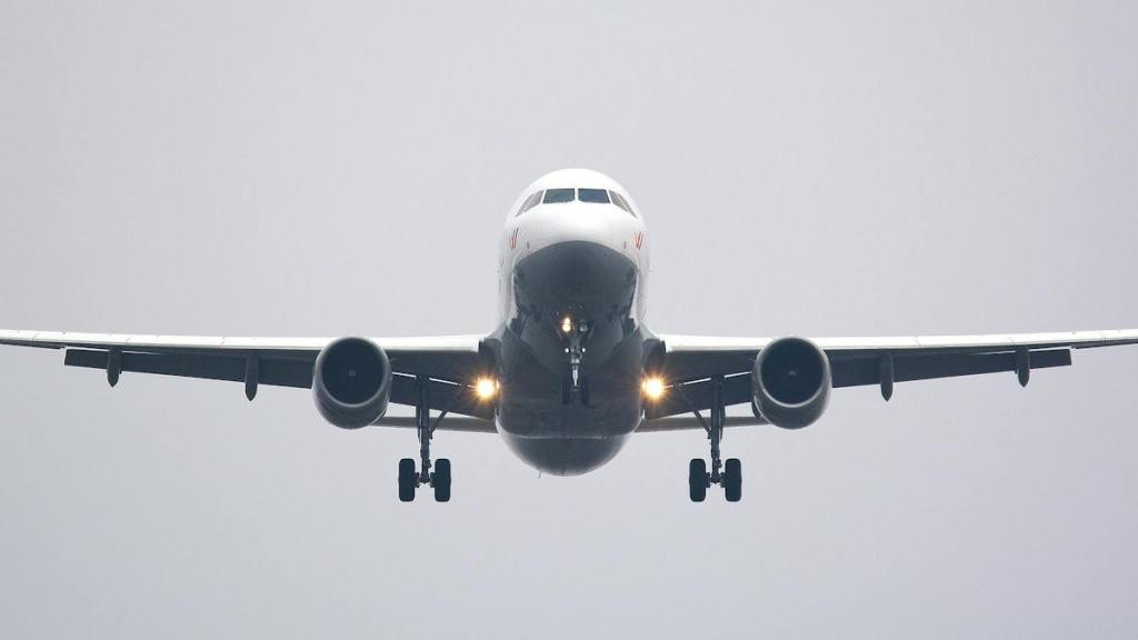 aviation, aviation news, dgca, aviation laws, night shift laws for pilots, pilots duty hours, cabin crew job, cabin crew, indian aviation laws, Airline operators. fdtl, FDTL norms