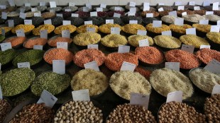 Retail inflation, Pulses inflation, kharif harvest, liberal imports, top news, latest news, economy news,