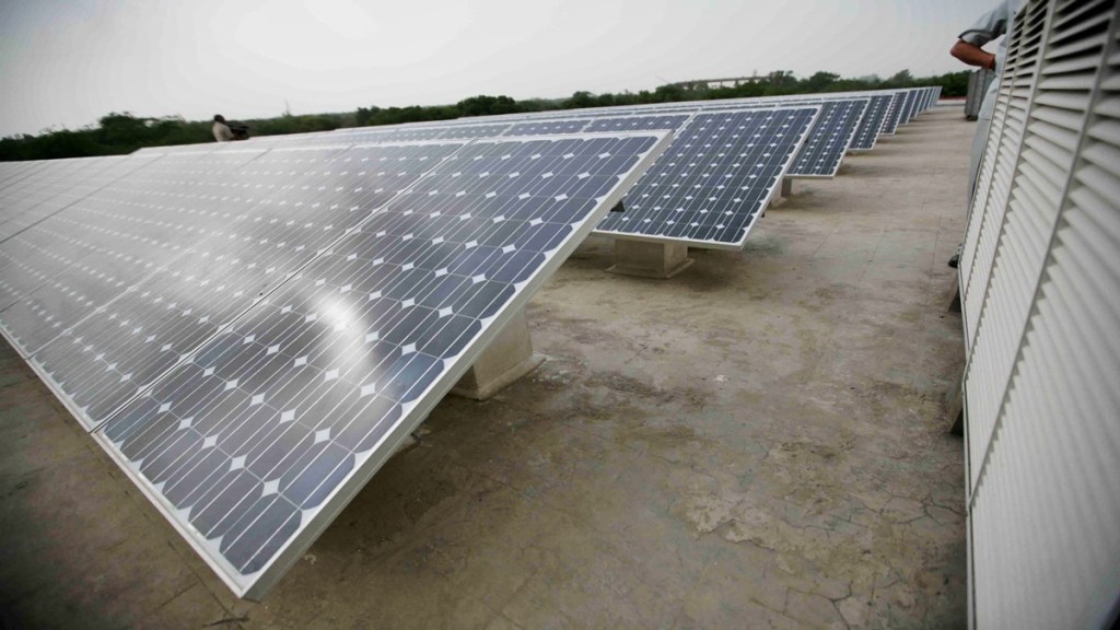 Delhi Solar Policy 2024: AAP claims its new initiative can bring your power bills to zero - Here's the math