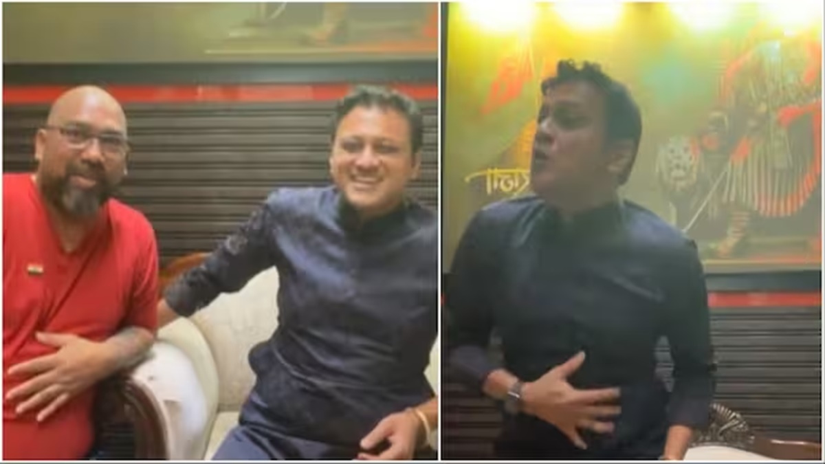 Thackeray faction leader's son shot dead on Facebook Live, attacker later kills self Thackeray faction leader's son shot dead on Facebook Live, attacker later kills self