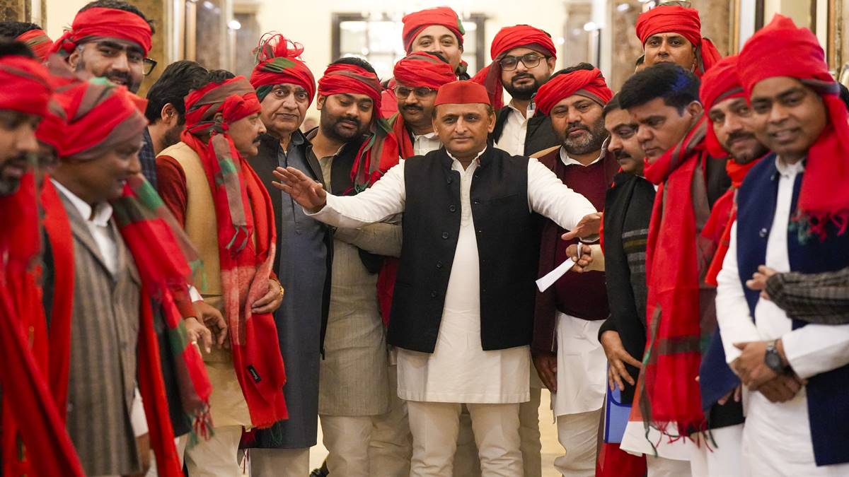 Akhilesh Yadav refuses to join Rahul Gandhi's yatra