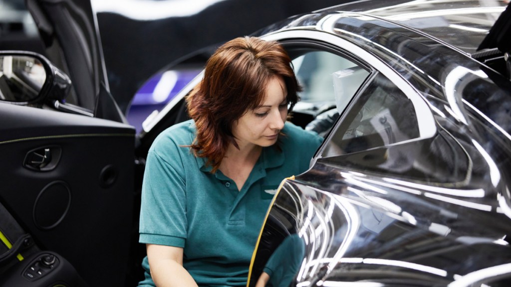 Aston Martin UK manufacturing
