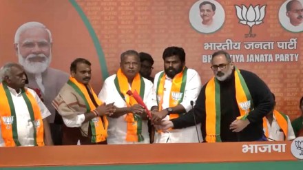 AIADMK rules out BJP alliance after 15 former MLAs shift ahead of Lok Sabha elections AIADMK rules out BJP alliance after 15 former MLAs shift ahead of Lok Sabha elections