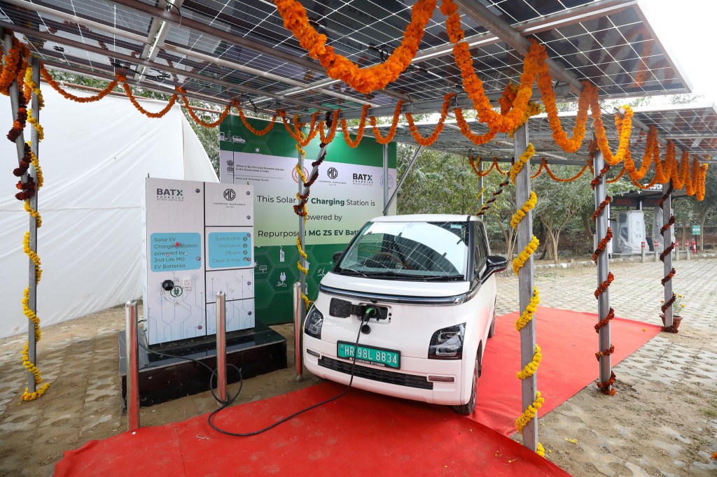 BatX Energies - MG Motor Charging Station