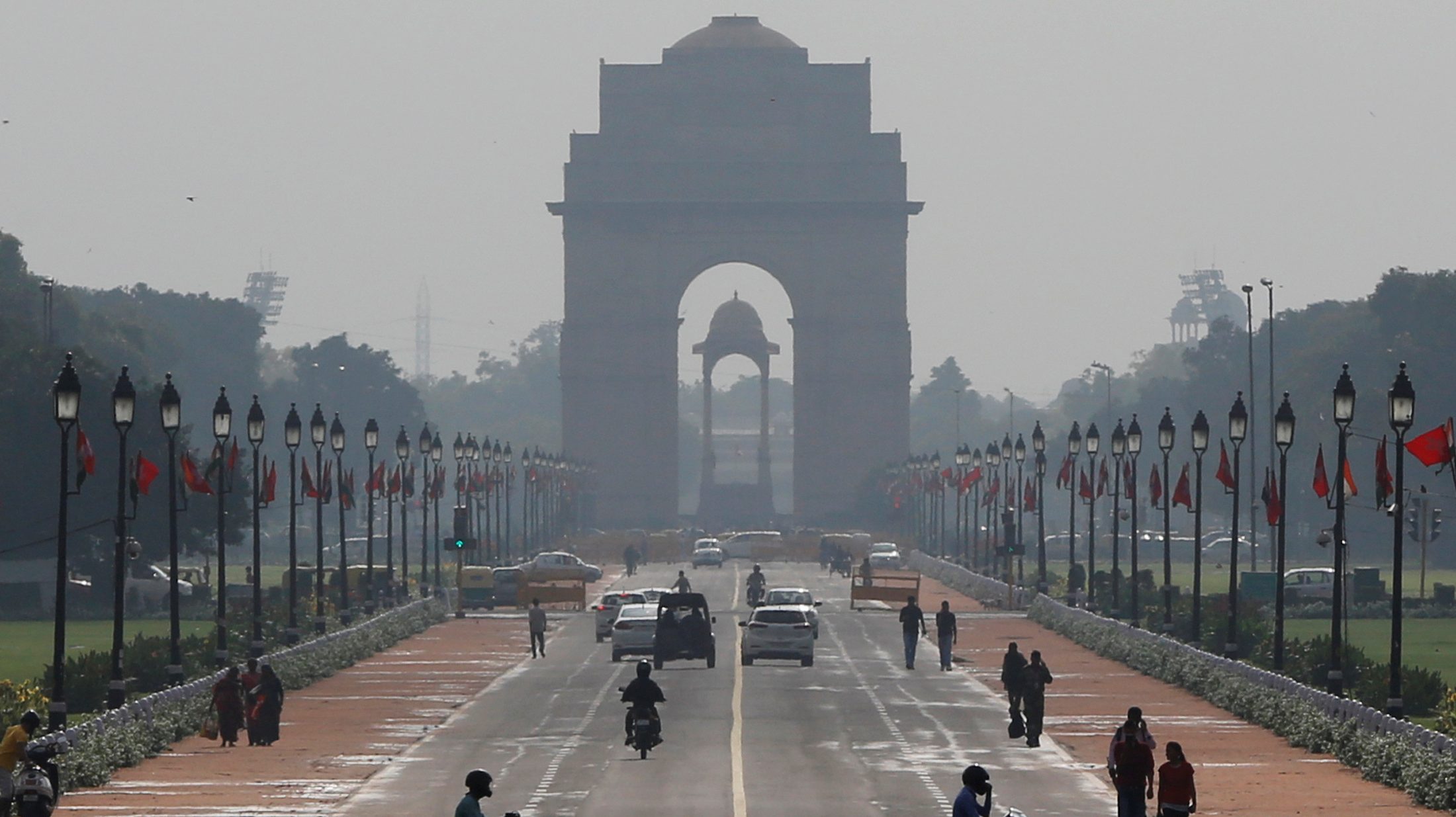 IMD has predicted strong surface winds with a speed of 20-30 kmph in Delhi, during the next two days (Image/Reuters)
