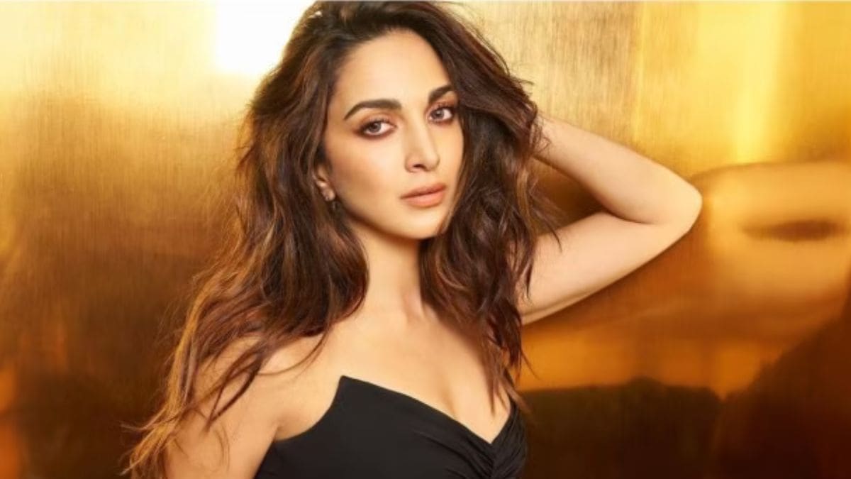 kiara advani, don 3, farhan akhtar, Net worth, Genevieve Jaffrey, Jagdeep Advani, Ashok Kumar, Fugly, Sakshi Dhoni, Mahendra Singh Dhoni, MS Dhoni: The Untold Story, Lust Stories, Kabir Singh, Shahid Kapoor, Bollywood, Good Newwz, Shershaah, Bhool Bhulaiyaa 2, Jug Jugg Jeeyo, Satyaprem Ki Katha, Game Changer, Ram Charan, Sidharth Malhotra