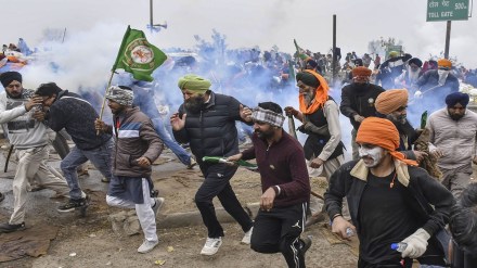 Farmers protest, tear gas, farmers stir live updates