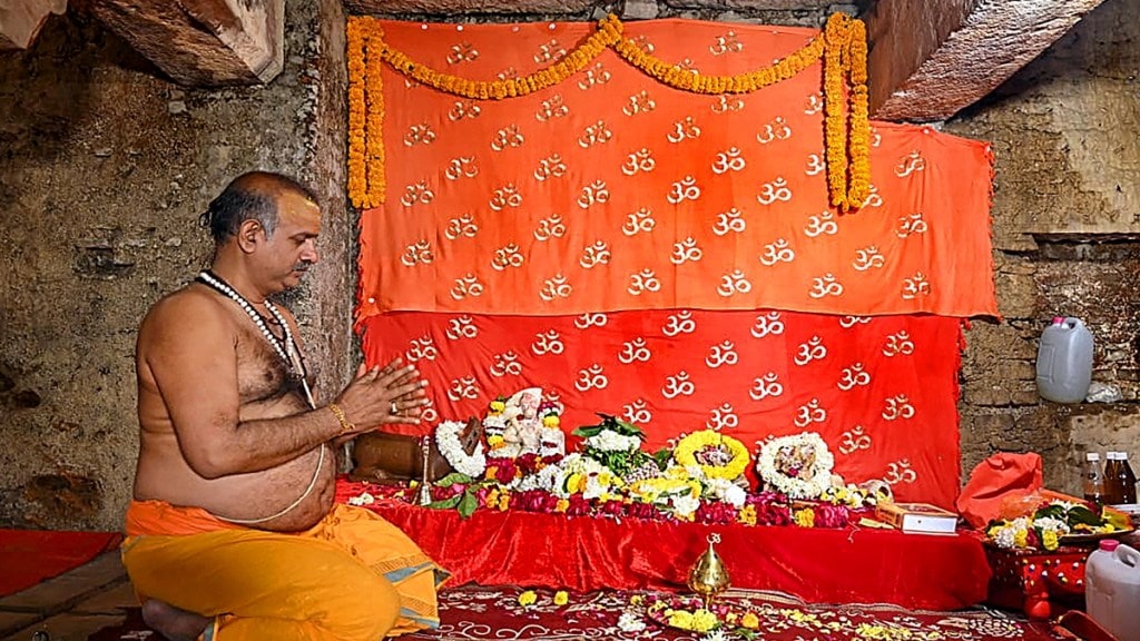 Gyanvapi mosque, cellar Gyanvapi mosque, cellar