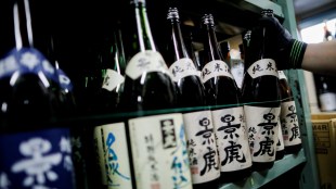 sake, Japanese alcohol, beverage, manufacturers, Indian consumers, Sake imports, FSSAI, consumption experiences, Japanese tax authority