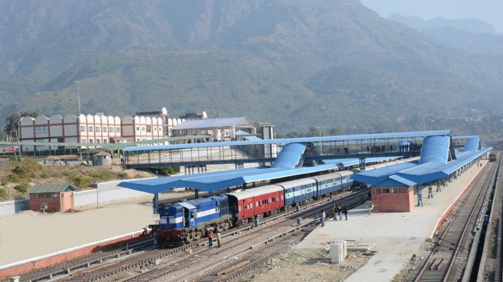 The redeveloped stations in J&K including Mata Vaishno Devi station will be constructed with environment-friendly and Divyang-friendly facilities (Image/@RailMinIndia)