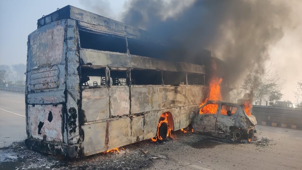 Video | 5 killed as car collides with bus on Yamuna Expressway, catches fire Video | 5 killed as car collides with bus on Yamuna Expressway, catches fire