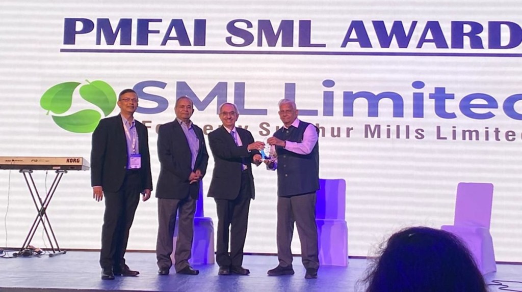 Nadir Godrej, Lifetime Achievement Award, PMFAI, Godrej Industries, Godrej Agrovet, agrochemical industries, Indian agriculture, crop protection solutions