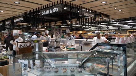 Nature's Basket, Spencer's Retail, experiential concept store, customers