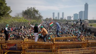Noida farmers call off protest march to Parliament after assurance to look into demands