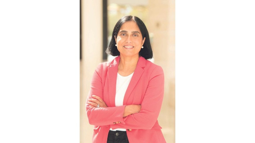 Shopping Muse acts as a refined digital personal shopper