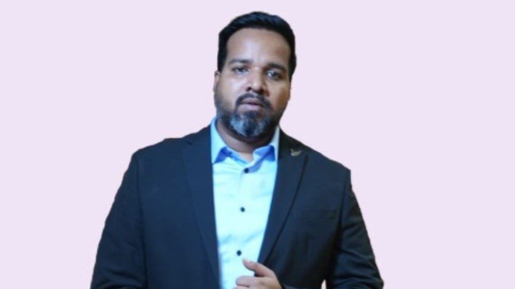 Data analysis of traffic patterns and location distances helps companies compute optimal routes for efficient freight delivery in real-time