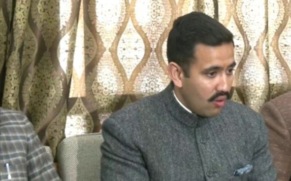 Himachal Pradesh: Congress troubles spiral as Vikramaditya Singh quits as minister Himachal Pradesh: Congress troubles spiral as Vikramaditya Singh quits as minister