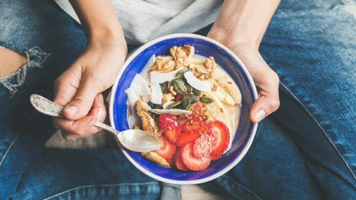 food share, food consumption, household sector, economy