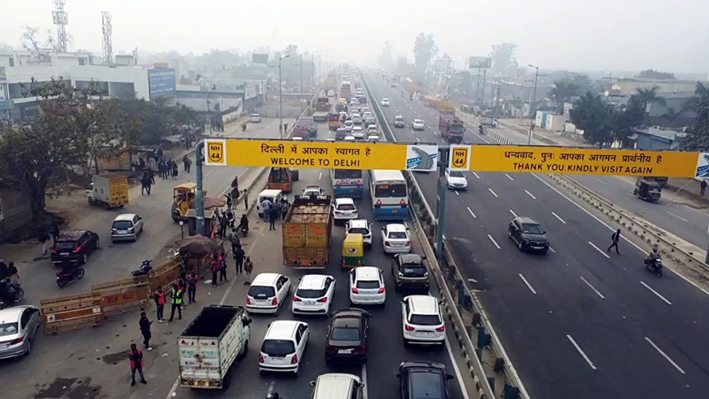 Delhi turns into a fortress, borders sealed ahead of farmers' march | See photos Delhi turns into a fortress, borders sealed ahead of farmers' march | See photos