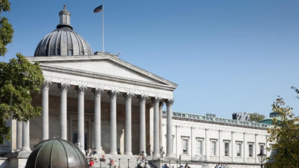 SI-UK partners with UK universities; aims to enhance educational opportunities for international students.