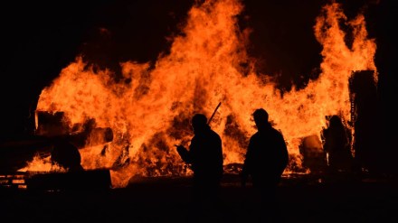 Breaking News, tamil nadu news, tamil nadu fire, tamil nadu fire news, tamil nadu firecracker industry, firecracker industry fire news Breaking News, tamil nadu news, tamil nadu fire, tamil nadu fire news, tamil nadu firecracker industry, firecracker industry fire news