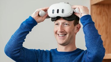 Mark Zuckerberg with Meta Quest 3