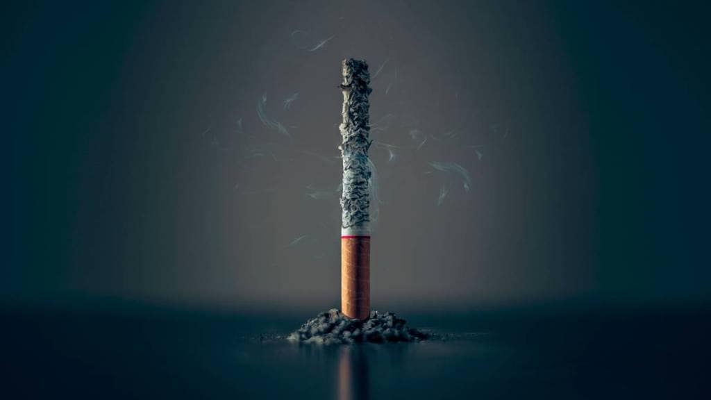 smoking, quit smoking, smoking kills, ciggrates, lower risk of cancer, cancer from smoking, cancer patients