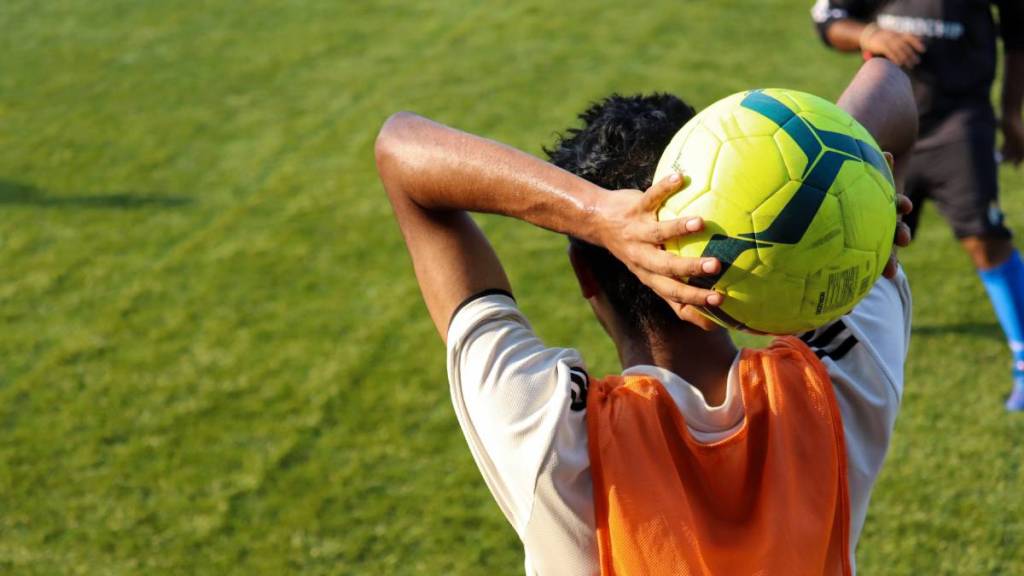 fifa, education ministry, football, football in india, fifa collab, football in indian school