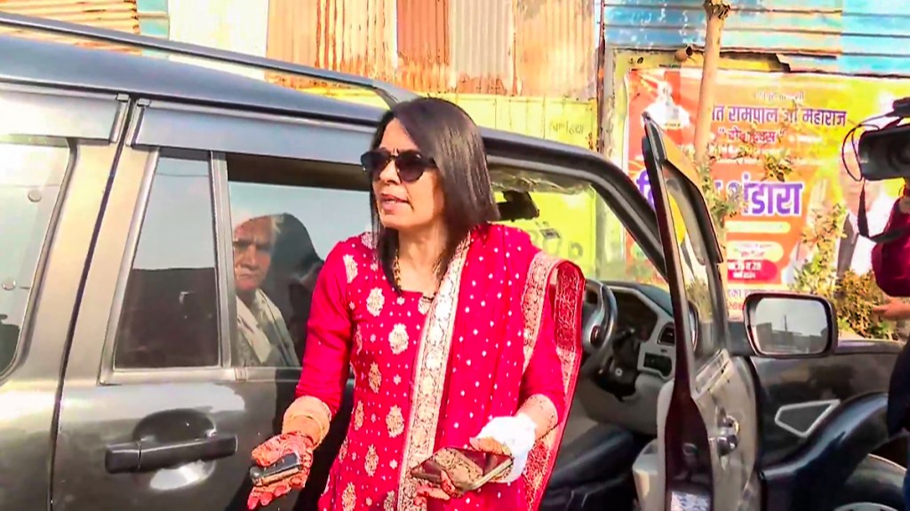 Delhi gangster Kala Jathedi weds 'lady don' Madam Minz in Dwarka amid tight security - SEE PICS