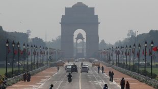 Delhi recorded a maximum temperature of 30.4 degrees Celsius on Thursday (Image/Reuters)