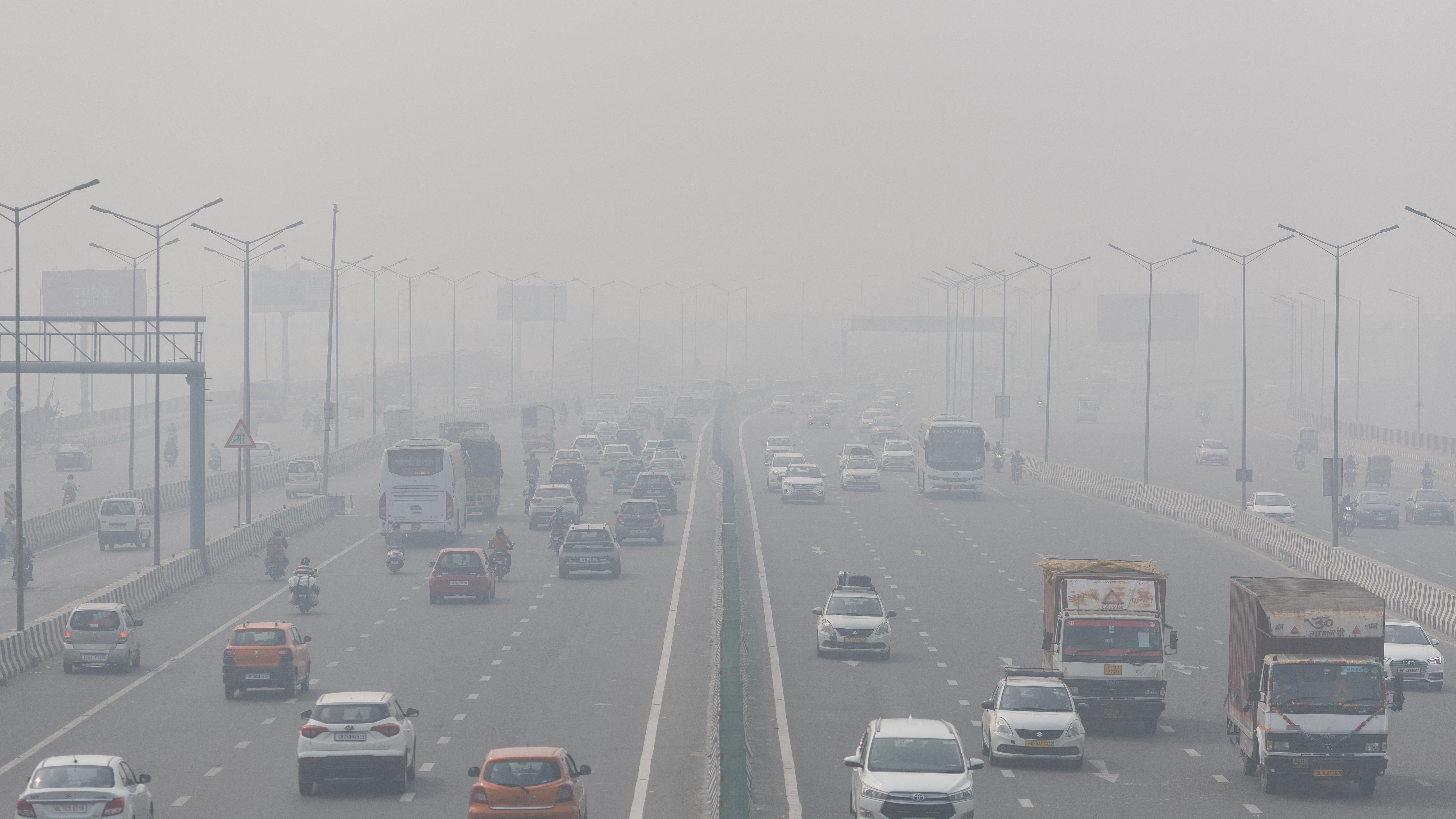 On Tuesday, the minimum temperature in Delhi settled at 14.2 degrees Celsius (Image/Reuters)