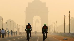 On Monday, Delhi's maximum temperature rose to 31.4 degrees Celsius (Image/Reuters)