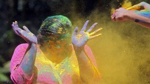 Holi celebration, Holi in Goa, Goa, Holi,