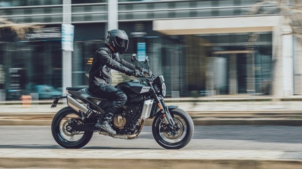 Husqvarna Svartpilen 801