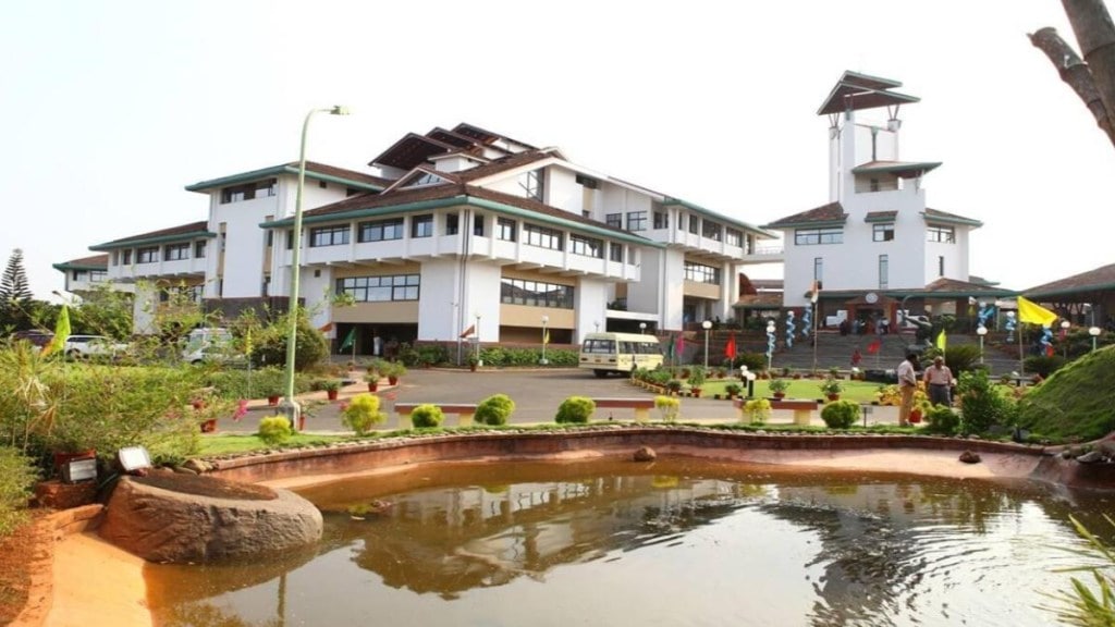 book review, book, Leadership Chronicles: My Experiments with Globalizing Indian Thought, financial express