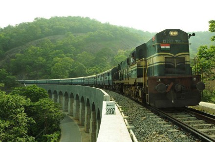 Indian Railways has laid an impressive 5,100 kilometers of new tracks in FY 2023-24 (Image/@RailMinIndia) Indian Railways has laid an impressive 5,100 kilometers of new tracks in FY 2023-24 (Image/@RailMinIndia)