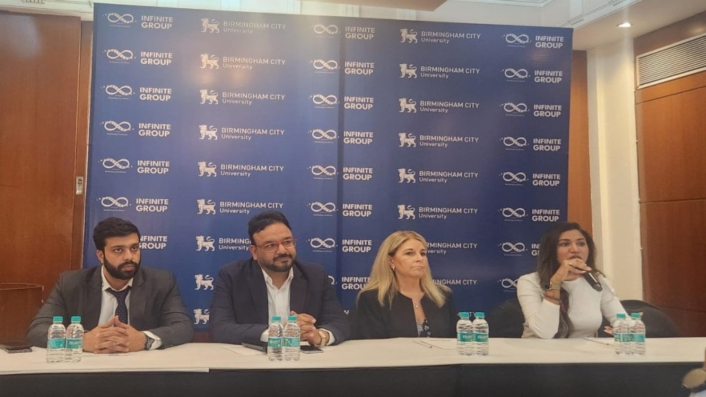 Additionally, attendees learned about the lucrative pay scales and industry growth projections, reaffirming the value of pursuing education in art and architecture.