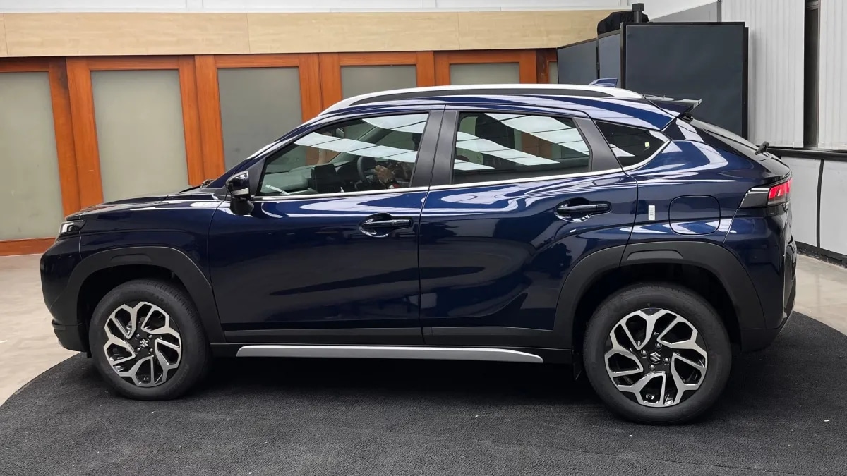 Maruti-Suzuki-Fronx side