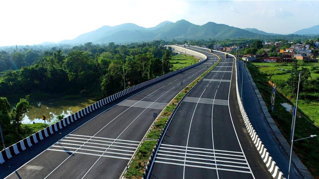 India has the world’s second-largest road network of about 66.71 lakh km (Image/@nitin_gadkari) India has the world’s second-largest road network of about 66.71 lakh km (Image/@nitin_gadkari)
