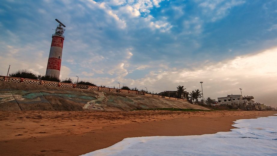 IMD issued heavy rainfall warnings in five districts of Odisha from Wednesday morning (Image/@odisha_tourism)