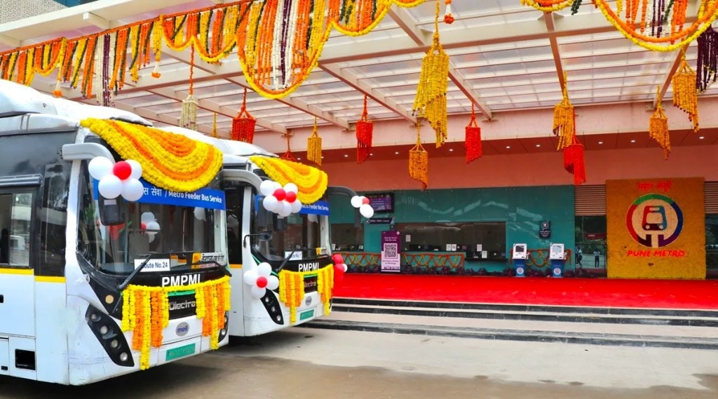 Daily commuters have also suggested deploying smaller buses during rush (Image/IE) Daily commuters have also suggested deploying smaller buses during rush (Image/IE)