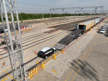 automobile in-plant railway siding