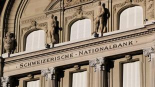 swiss national bank, swiss bank, Switzerland bank, banking, investing abroad