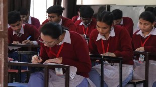 TN SSLC exam 2024: The board exams will continue till April 8 (Image/IE)