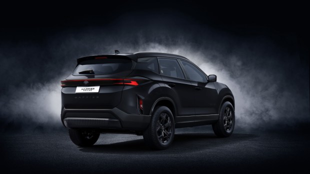 Tata Harrier Dark rear